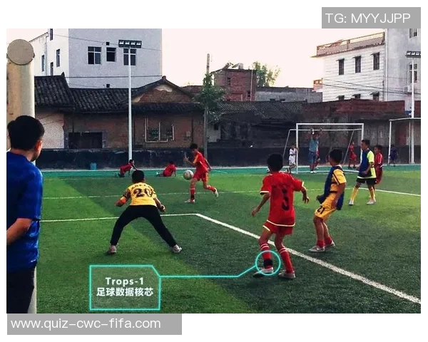 手机足球游戏体验全解析随时随地畅玩足球乐趣尽在掌中